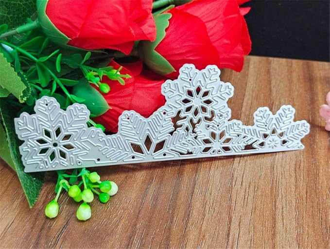 Metal Cutting Dies DIY Merry Christams Embossing Stencil Template Scrapbooking Card Making Mold Photo Album Arts Crafts Tools (Snowflakes label-13.3x4.2cm)
