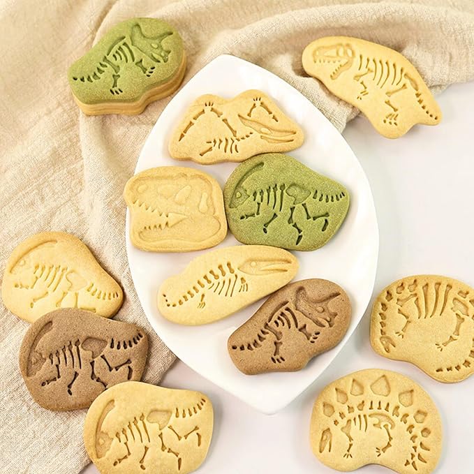 Dinosaur Fossil Cookie Cutter Set – 8pcs 3D Plastic Cookie Stamps – Fun Dino Skeleton Cookie Molds – Food Grade Kids Baking Set for Dinosaur-Themed Cookies, Cakes & Treats