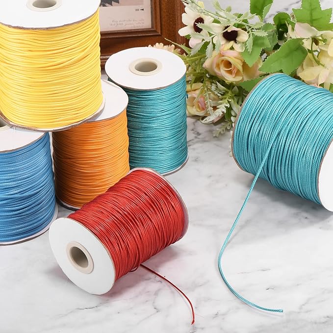 MECCANIXITY Waxed Cord 1mm Waxed Polyester Cord 175 Yard Wax String for Bracelet Making,Necklaces, Beading,Jewelry Making and DIY Crafts(Khaki)